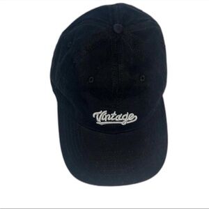 Arden’s womens vintage black cap